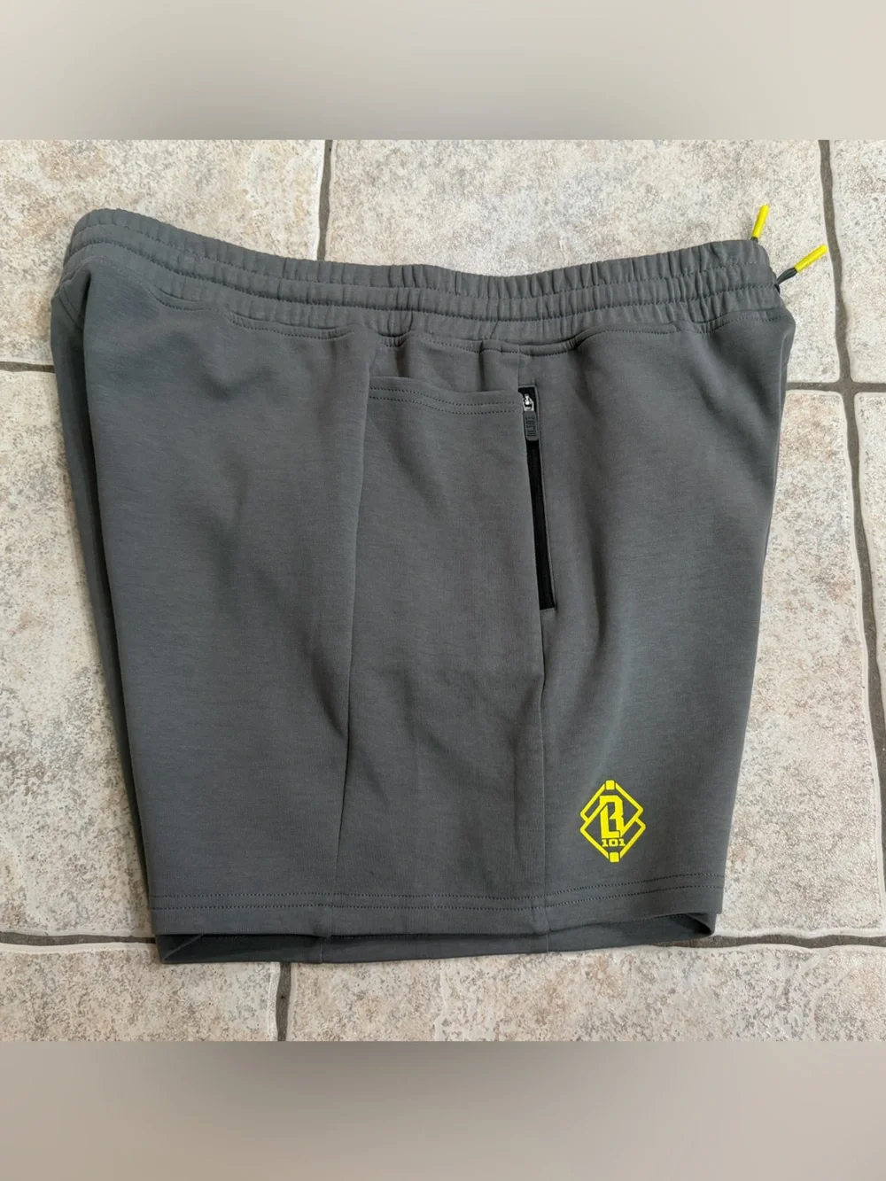 Baseball Lifestyle 101 Diamond Relaxed Fit Sweatshorts Gray/Yellow men’s XL